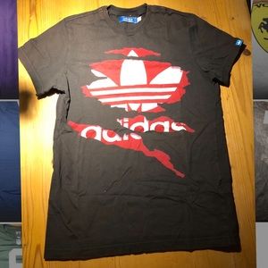 Adidas T-Shirt
